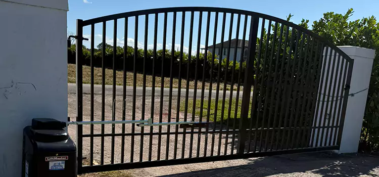 Driveway Fence Repair Edgewood