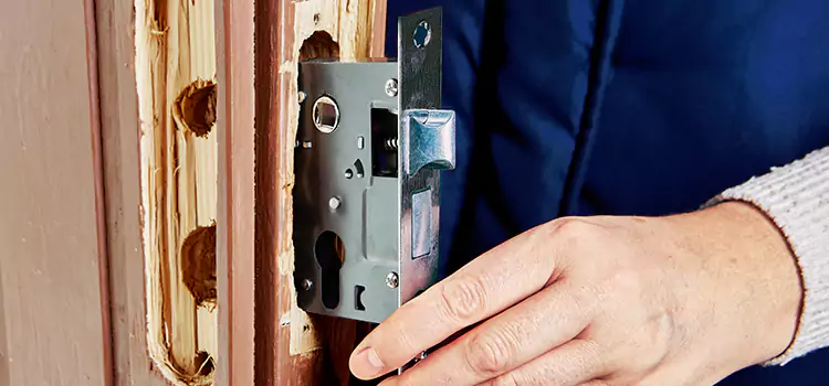 Garage Door Lock Replacement Edgewood